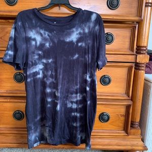 Men’s American Eagle Black/purple tie-dye tshirt. M